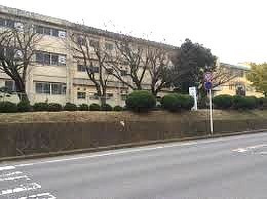千葉市立こてはし台中学校(1406m)