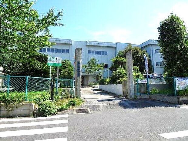 市原市立姉崎小学校(1100m)