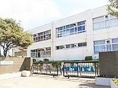 八千代市立八千代台小学校(1500m)
