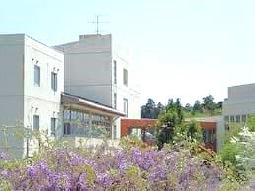 佐倉市立西志津中学校（730m）