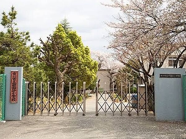 市川市立中国分小学校（1100m）
