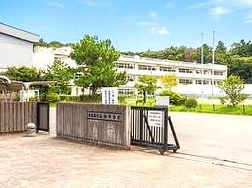 四街道市立旭中学校（1600m）