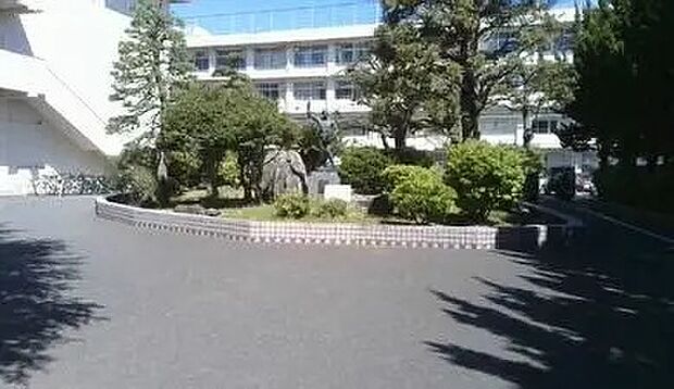市川市立第一中学校(2400m)