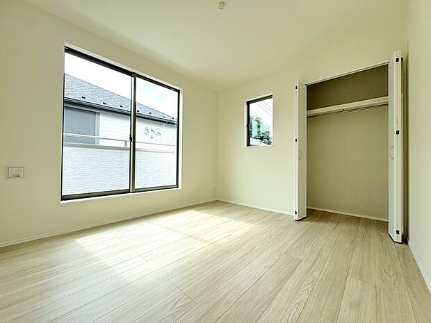 洋室5.68帖