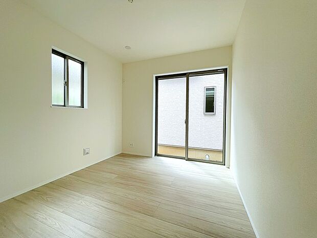 1F 5.25帖