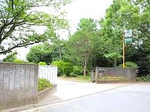 八千代市立村上東中学校（1430m）