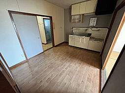 高砂竜山ビル 3階4DKのリビング/ダイニング