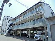 飾磨駅より徒歩2分 3階 築27年7ヶ月の賃貸物件