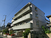 飾磨駅より徒歩7分 4階 築35年7ヶ月の賃貸物件