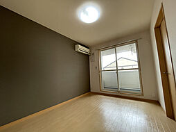 ロイヤルメゾン 2階2LDKのリビング/ダイニング