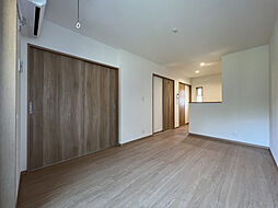 アイメゾン東山 2階1LDKのリビング/ダイニング