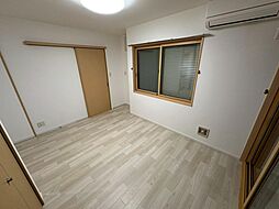 フラット中澤 101 1階ワンルームの室内