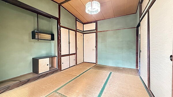 右奥和室