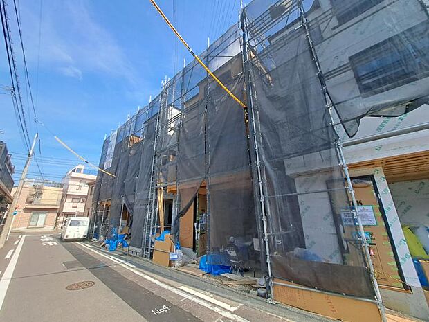 完成前の状態をご覧いただくことで、隣接した環境もしっかりとご覧いただけます(2025.7.4撮影)