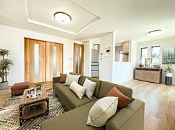 磯子区栗木3丁目　新築一戸建て 4LDKのリビング/ダイニング