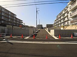 神奈川県横浜市港北区鳥山町