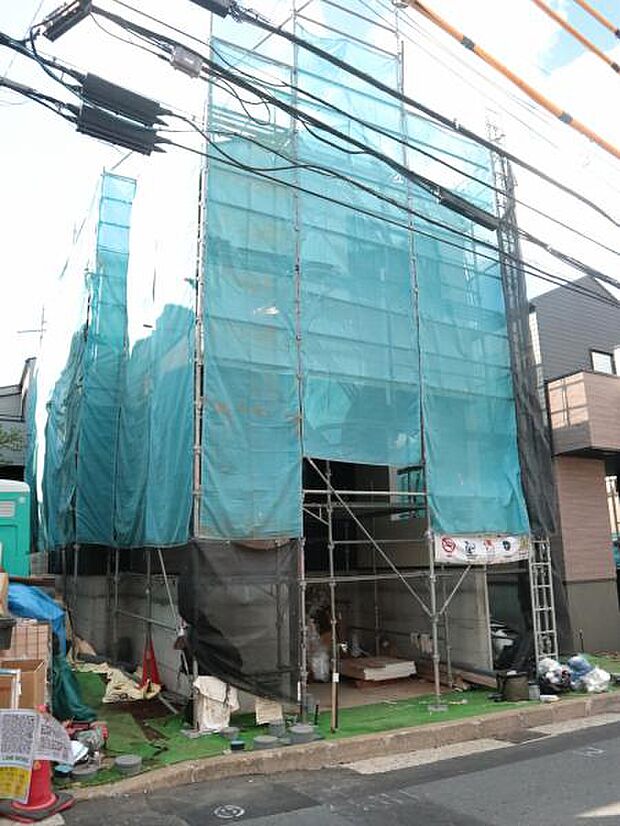 それぞれ独特の顔を持つあなただけのお住まい。（2025.10.17撮影）