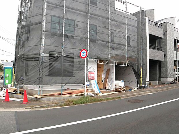 現地で広さのご体感ができます。図面と合わせてご説明しますので、お気軽にお問い合わせください(2025.10.31撮影)