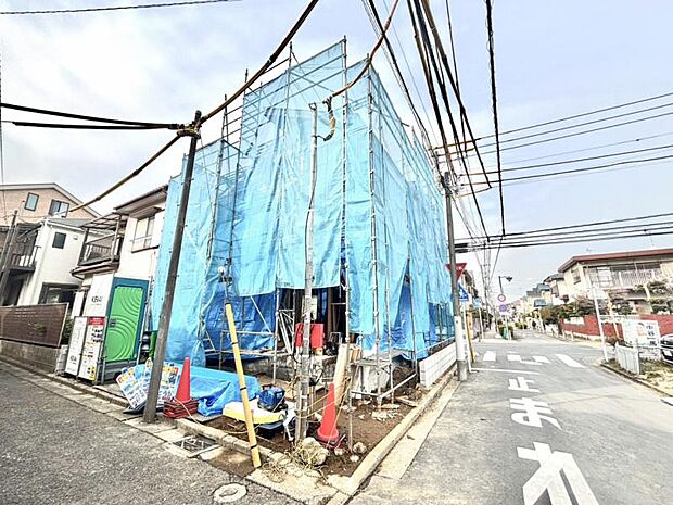 豊かな居住性とクオリティが見事に調和した住空間は住まうことの喜びを感じさせてくれます(2/14)