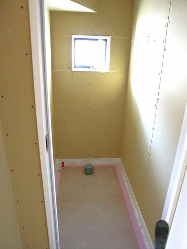 この場所だからこそ叶えられる開放感、陽光を取り入れた住宅です。是非現地でご体感くださいませ。(2025.11.28撮影)