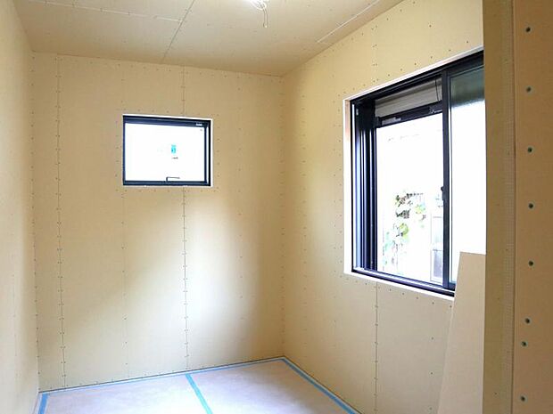 完成前の状態をご覧いただくことで、隣接した環境もしっかりとご覧いただけます（2025.12.8撮影）