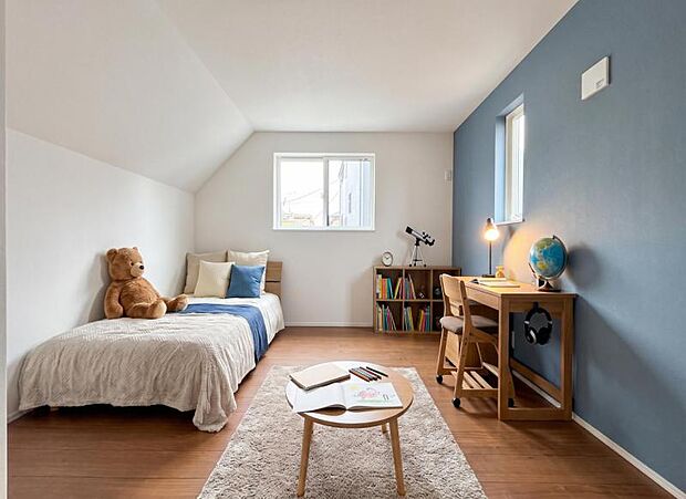 6.7帖居室 お子様が勉強など出来る自分のお部屋のご用意もございます。二段ベッドや大型のタンスなどの配置も可能です。(配置してある家具はCGによるイメージです。)