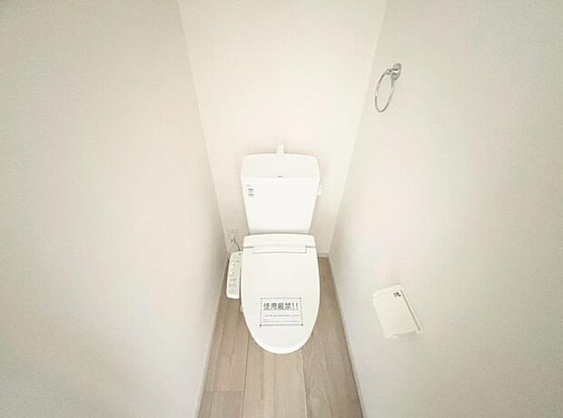 毎日使う場所だからこそ、使い勝手を考慮しました。白を基調に、飽きのこない空間は質感豊かな仕上がりとなっております。(2026.2.15撮影)