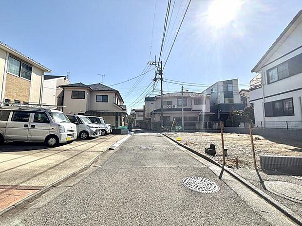 更地の状態をご覧頂くことで、隣接した環境をしっかりとご確認頂けます。