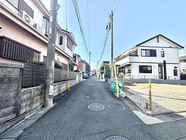 同じ工務店の完成見本や同ボリュームの完成物件もご案内しておりますので、お気軽にお問い合わせ下さいませ。