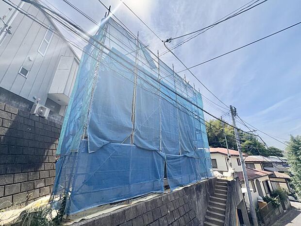 現地の状態をご覧いただくことで、隣接した環境をしっかりとご確認いただけます