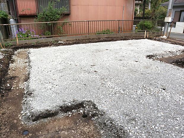 完成前の状態をご覧いただくことで、隣接した環境もしっかりとご覧いただけます（2026.4.6撮影）