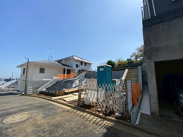 完成前の状態をご覧いただくことで、隣接した環境もしっかりとご覧いただけます（2026.4.11撮影）