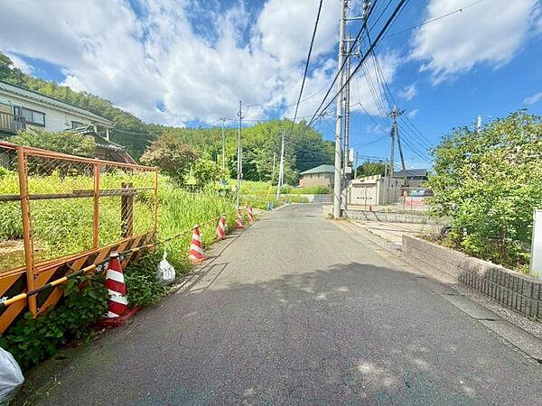 この場所だからそこ叶えられる開放感、図面だけではわからない現地の雰囲気もご確認くださいませ（2026.7.9撮影）