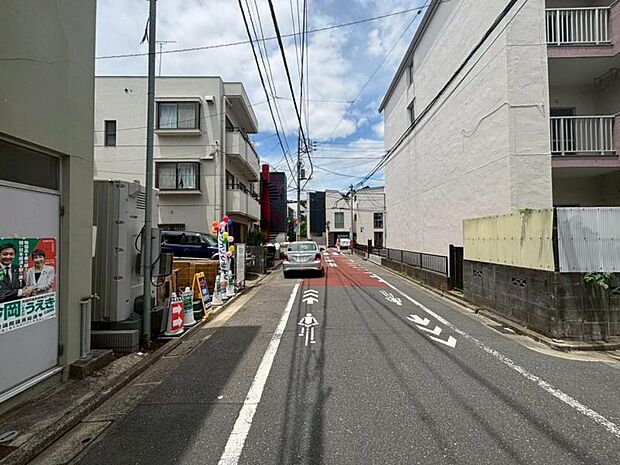 地域密着の営業スタッフが周辺環境も合わせてご案内いたします！