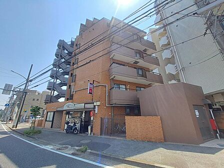 現地で広さのご体感ができます。図面と合わせてご説明しますので、お気軽にお問い合わせください（2026.5.15撮影）
