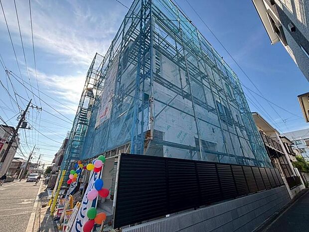 建築中でも室内イメージが可能。同施工会社の完成物件をご覧いただき、広さ・設備・仕様を事前にご体感いただけます。(2026.6.6)