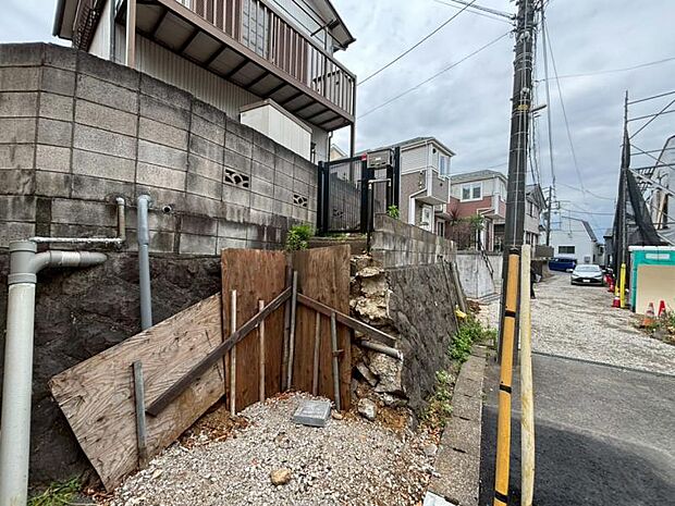 実際見ないと感じられない陽当たりや間取をぜひ現地でご確認ください(2026.5.25撮影)