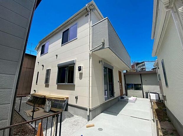 グリーンライン「東山田」駅徒歩13分 生活に便利な設備・仕様を揃えた快適住宅です。