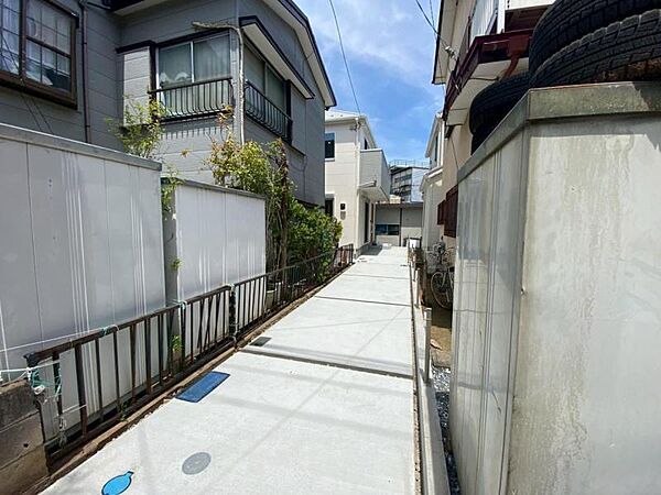 15帖以上を確保したLDK。家族の寛ぎタイムをゆったりとした空間でお楽しみください。
