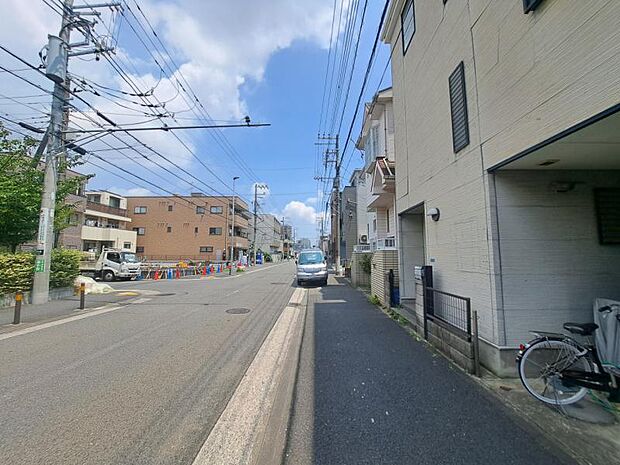 お住まい探しの疑問や不安は全てリビングライフにお任せください!(2026年7月撮影)