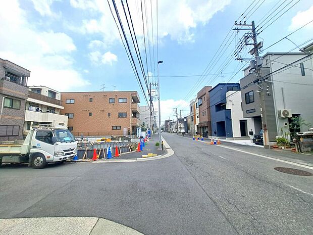 実際見ないと感じられない陽当たりや間取をぜひ現地でご確認ください(2026年7月撮影)