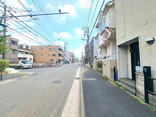 完成前の状態をご覧いただくことで、隣接した環境もしっかりとご覧いただけます【2026.7月撮影】