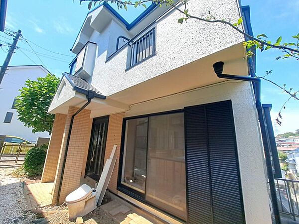 お住まい探しの疑問や不安は全てリビングライフにお任せください！（2026年7月撮影）