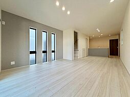 リーブルガーデンエス下田町3丁目　新築一戸建て　9号棟