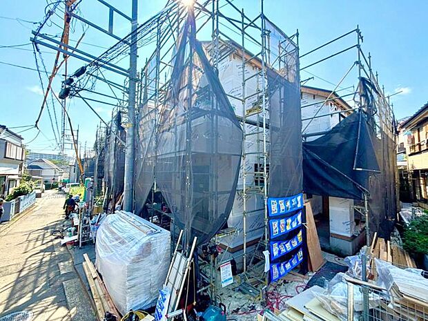 完成前の状態をご覧いただくことで、隣接した環境もしっかりとご覧いただけます（2026年8月撮影）
