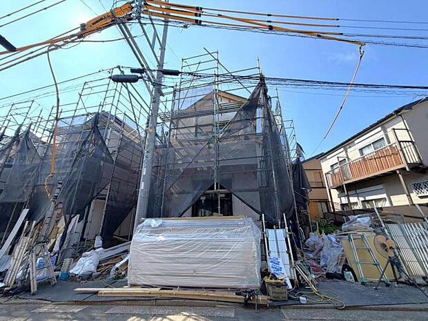 実際見ないと感じられない陽当たりや間取をぜひ現地でご確認ください（2026年8月撮影）