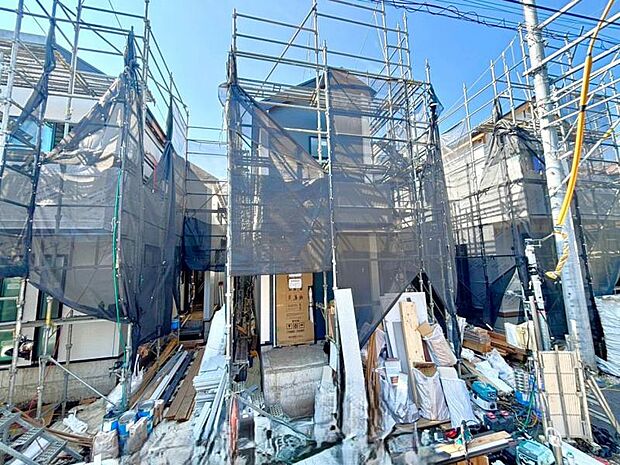 お住まい探しの疑問や不安は全てリビングライフにお任せください！（2026年8月撮影）
