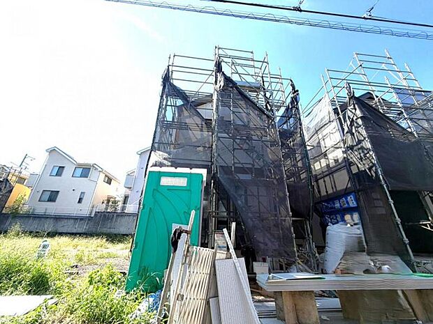 お住まい探しの疑問や不安は全てリビングライフにお任せください！（2026年8月撮影）