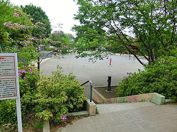 下田町四丁目公園?370m?