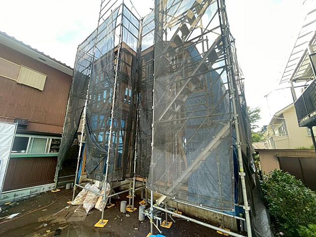 建築中でも室内イメージが可能。同施工会社の完成物件をご覧いただき、広さ・設備・仕様を事前にご体感いただけます。
